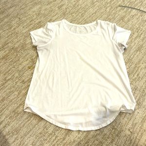 Lululemon Love Crew short sleeve. Size 6 white good condition.